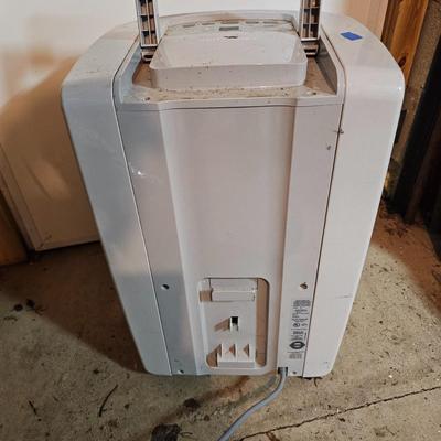 Frigidaire 70 Pint Dehumidifier (SRF-JS)