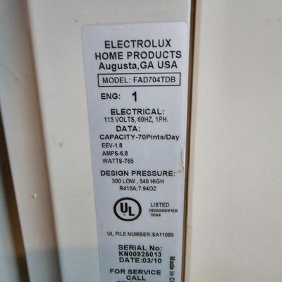 Frigidaire 70 Pint Dehumidifier (SRF-JS)