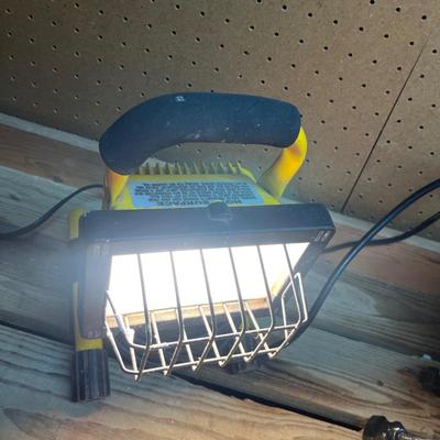 Halogen Work Lights, Spotlights & a Black Light (SRF-MG)