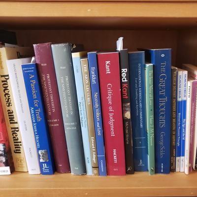 Philosophy Books (BR2-KD)