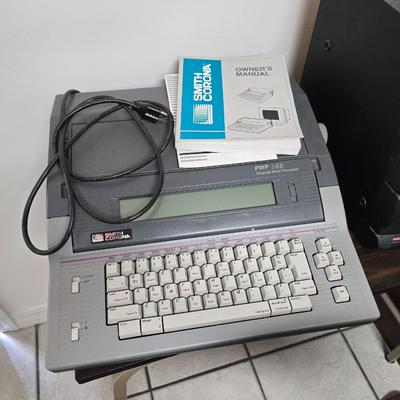 Electronic typewriter