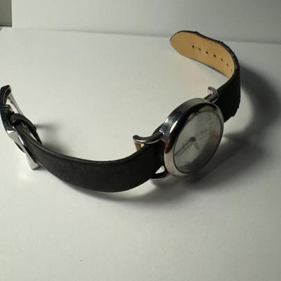 CHARMING CHARLIE woman's analog wristwatch