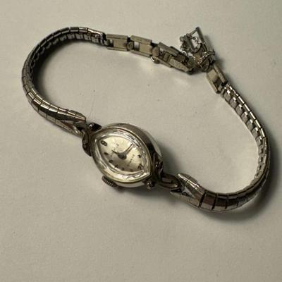 1950's Bulova ladies series 23 wristwatch