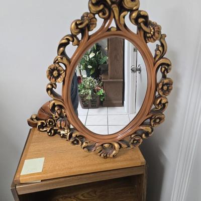 Mirror that matches lot176