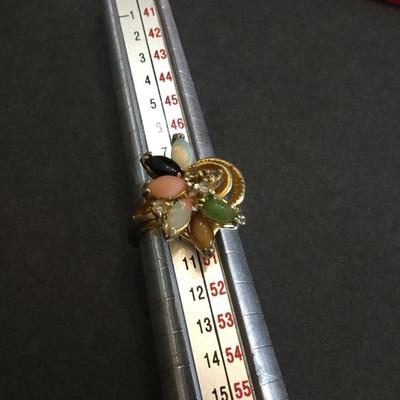Beautiful multicolored gemstone gold tone vintage ring has some wear