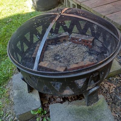 Portable Fire Pit- Approx 29" in Diameter