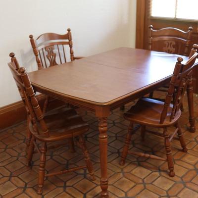 Tell City Maple Dining Table and Chairs