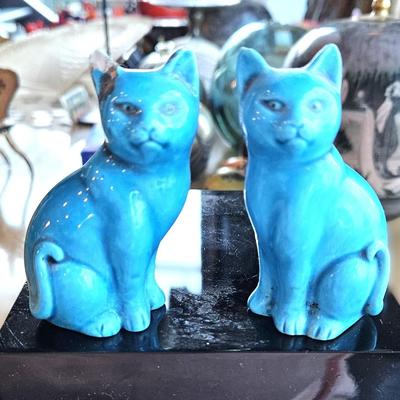 Sale Photo Thumbnail #267: both in good condition,,,1 Has chip on the left ear - SEE PHOTOS