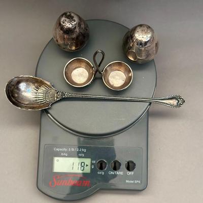 Sterling Silver - Salt/Pepper Shaker, Serving Cups, Spoon (118g)