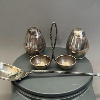 Sterling Silver - Salt/Pepper Shaker, Serving Cups, Spoon (118g)