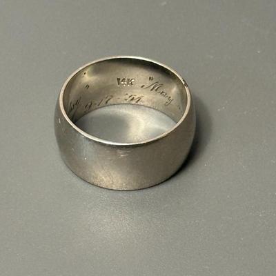 8g - White Gold Wedding Band - 14k