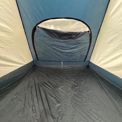 5’ x 4’ Diamond Brand Tent Plus Sleeping Bags (G-RG)