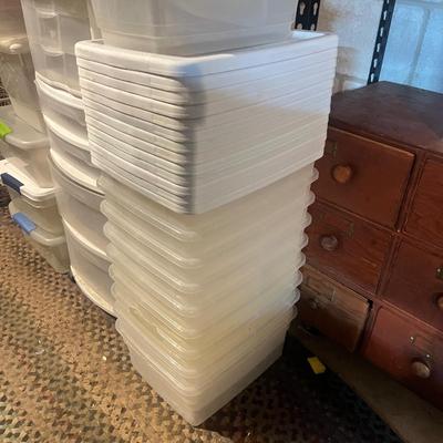 Large Collection of Plastic Storage Containers (SRB-MG)