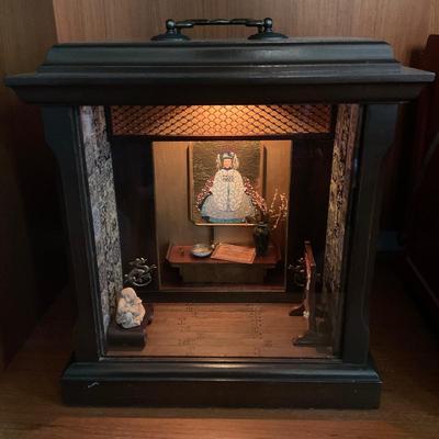 O11 Vintage Chinese Imperial Tribute Room Diorama Box