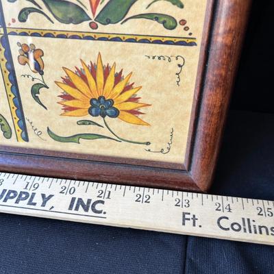 Sale Photo Thumbnail #639: Very detailed, no damage.