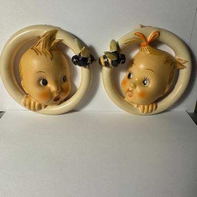 HUMMEL Bee Ring wall plaques - Very Cute