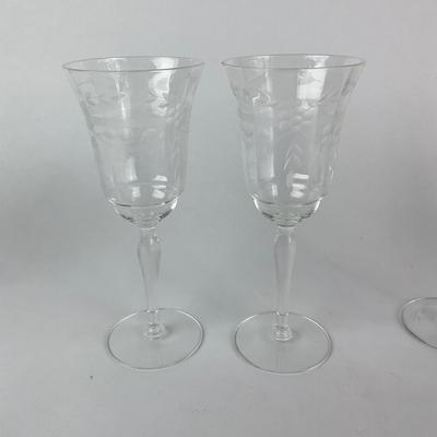K38 Floral Etched Crystal Stemware