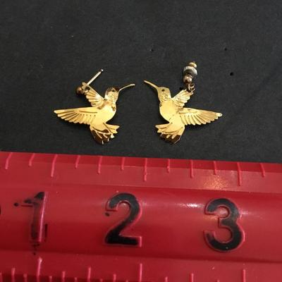 Wild bryde hummingbird earrings, gold tone
