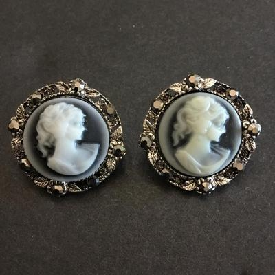 Vintage cameo earrings