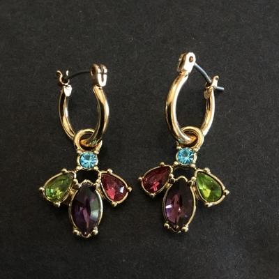 NRT Beautiful crystal rhinestone bug dangle earrings