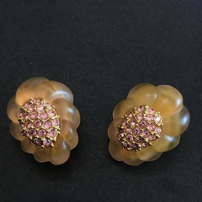 Vintage Joan Rivers, frosted stone with pink crystals clip on Vintage Joan Rivers, frosted stone with pink crystals clip on earrings