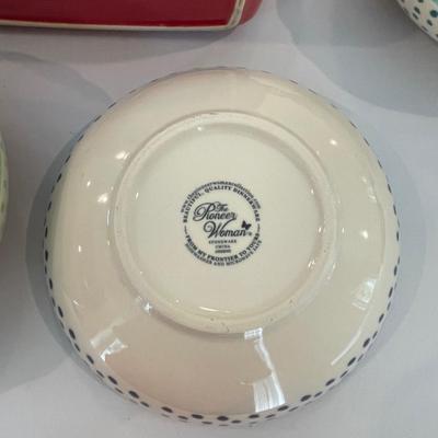 Pioneer Woman mugs and bowls and other dishes