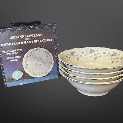Johann Haviland “Blue Garland” Fine China Dinnerware Set – Bavaria Germany