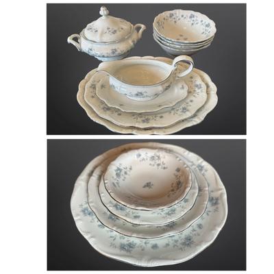 Johann Haviland “Blue Garland” Fine China Dinnerware Set – Bavaria Germany