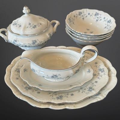 Johann Haviland “Blue Garland” Fine China Dinnerware Set – Bavaria Germany