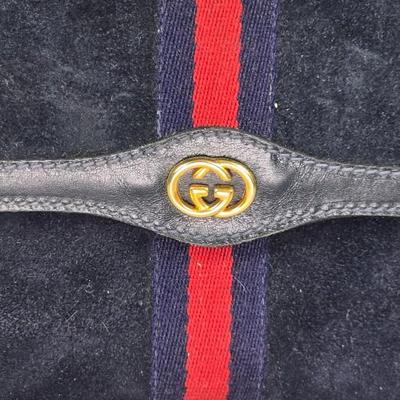 Lot 15: GUCCI Clutch Bag - Sherry Line Navy Suede