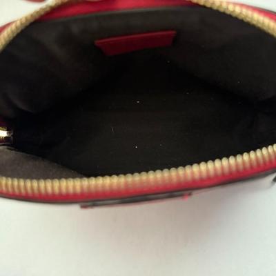 Gucci Leather Cosmetic Pouch - Red