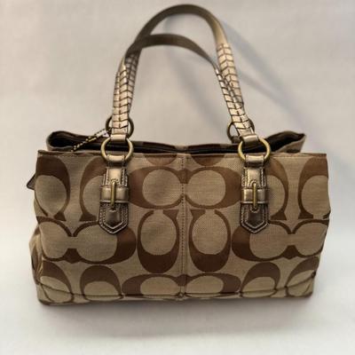 COACH Chelsea Signature Jayden Carryall