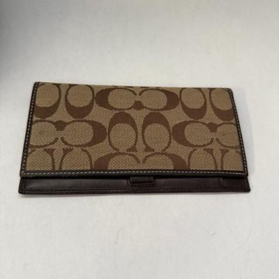 Coach Signature Hobo Bag - With Wallet & Coin Purse