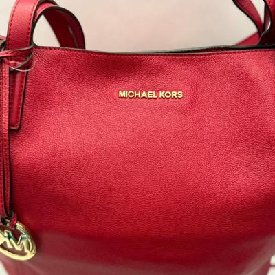 Michael Kors - XL Ashbury Red Pebble Leather Grab Bag w/Lg Removable Pouch