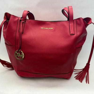 Michael Kors - XL Ashbury Red Pebble Leather Grab Bag w/Lg Removable Pouch