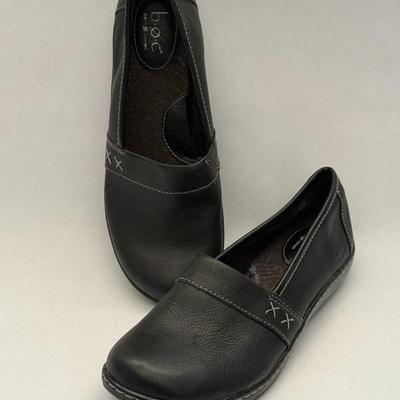 Boc Howell Slip-ons Black Leather Loafers - Size 8.5 Womens