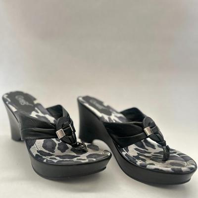Carlos Santana - Black & Silver Leopard Heeled Sandals Women's Shoes 8.5