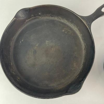 067 Pair of Cast Iron Pans