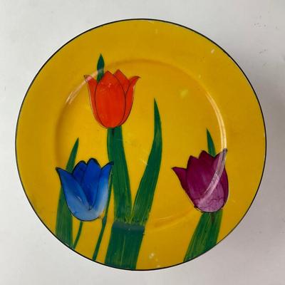 069 Meito China Flower Plates & Bowls