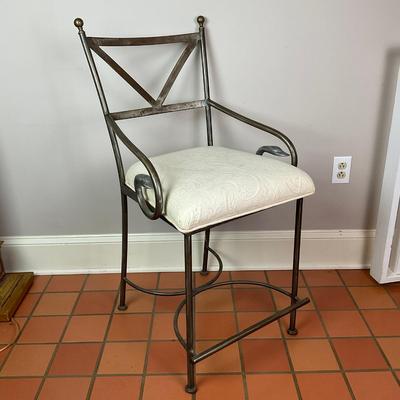078 Metal/Wrought Iron Chair With Cushion