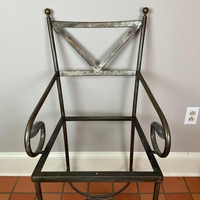 078 Metal/Wrought Iron Chair With Cushion