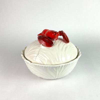 082 Lobster Covered Serving Bowl