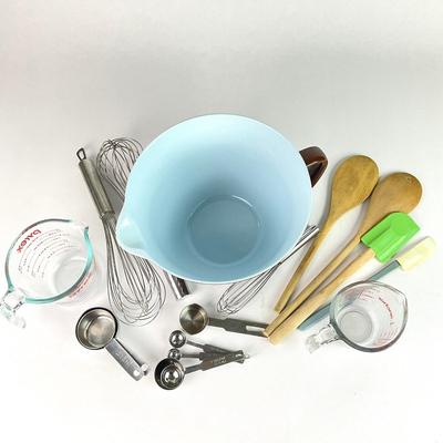 085 Baking Lot