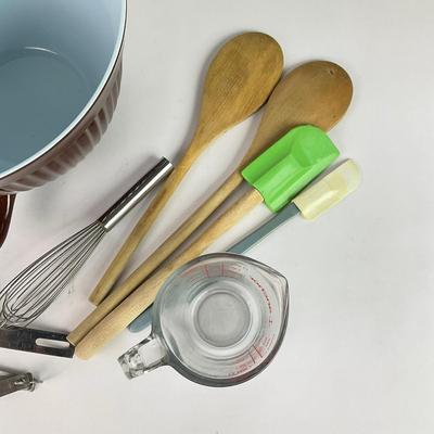 085 Baking Lot