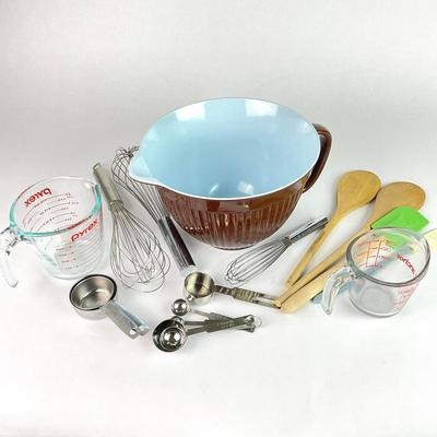 085 Baking Lot