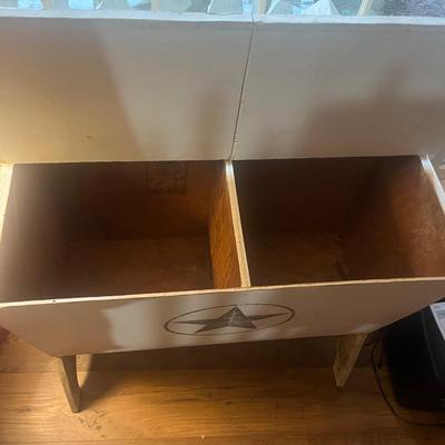Rustic Wooden Painted Bin (LR-MG)