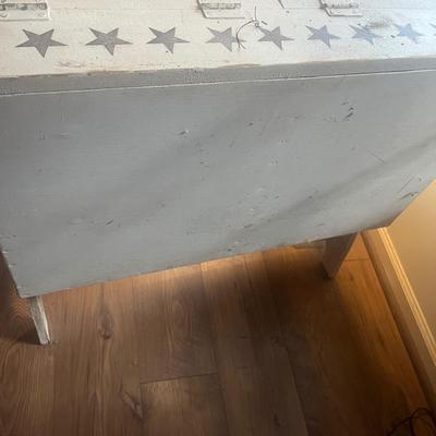 Rustic Wooden Painted Bin (LR-MG)