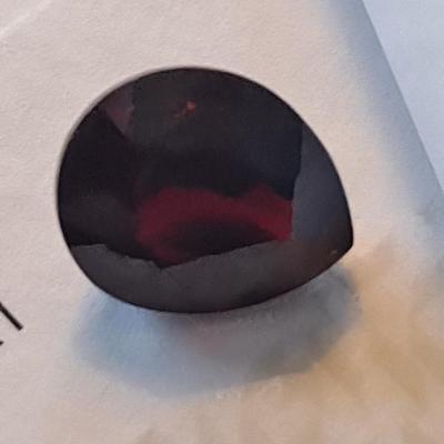 IGI CERTIFIED NATURAL GARNET 5.53 cts