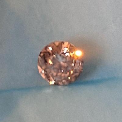 IGI CERTIFIED NATURAL DIAMOND 0.72 ct