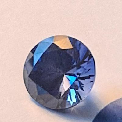 IGI CERTIFIED LAB GROWN SAPPHIRE 8.57ct